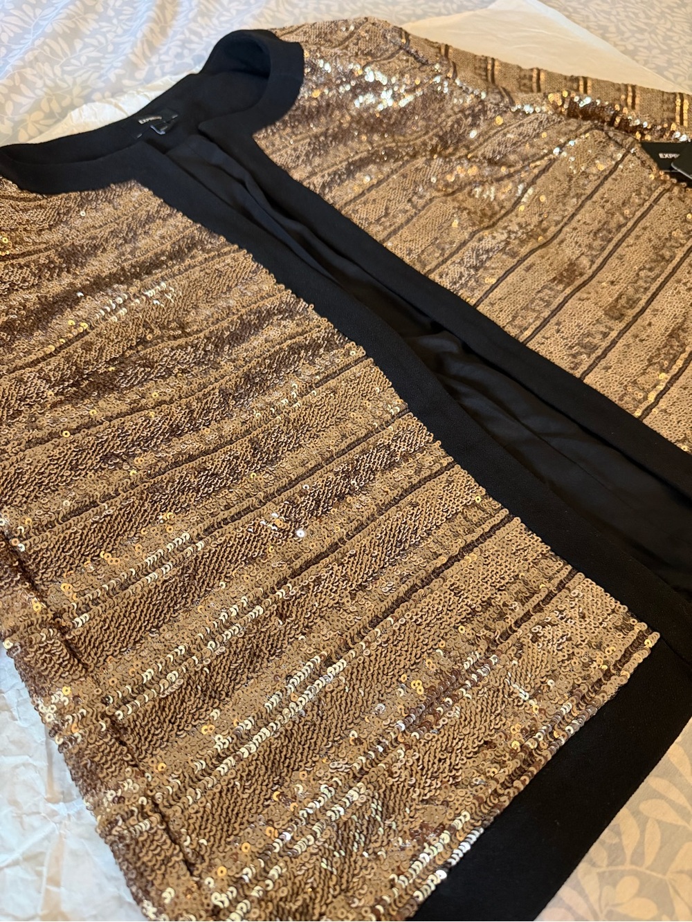 NWT Express TIPPED Gold SEQUIN STRIPED JACKET Size Medium - Picture 13 of 15